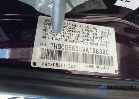 1997 Honda Accord Se from USA, damaged, VIN 1HGCD5605VA198390